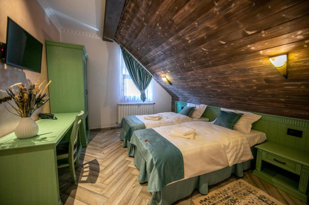 Hotel Hanul Tentea-Pasul Gutai Baia-Sprie Esterno foto