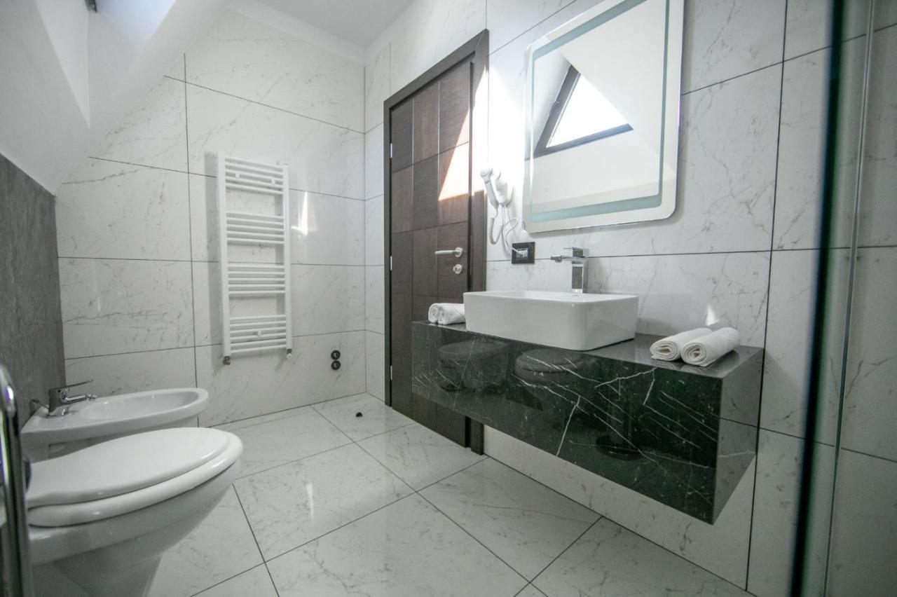 Hotel Hanul Tentea-Pasul Gutai Baia-Sprie Esterno foto